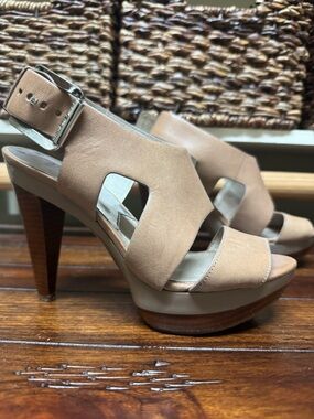 Michael Kors Carla Women's Nude Platform Sandal Heels